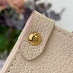 Louis Vuitton Onthego PM M14403 Cream